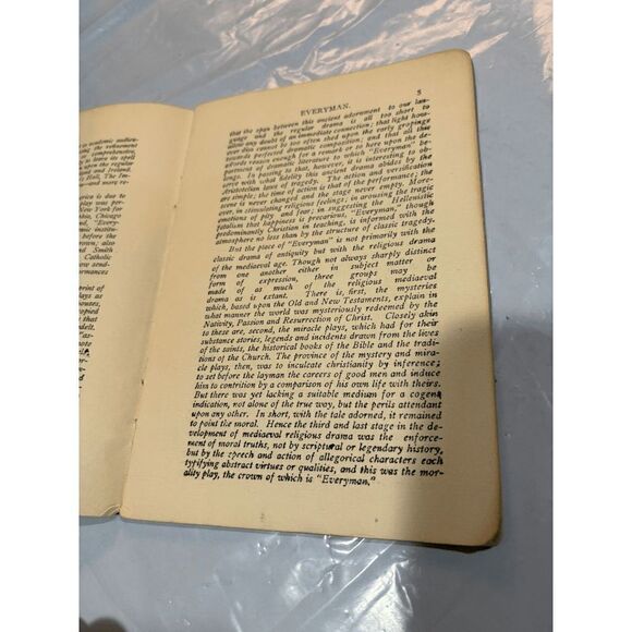 Everyman: being a moralle playe of the XV centurie Play 1903 in Boston - Picture 5 of 7